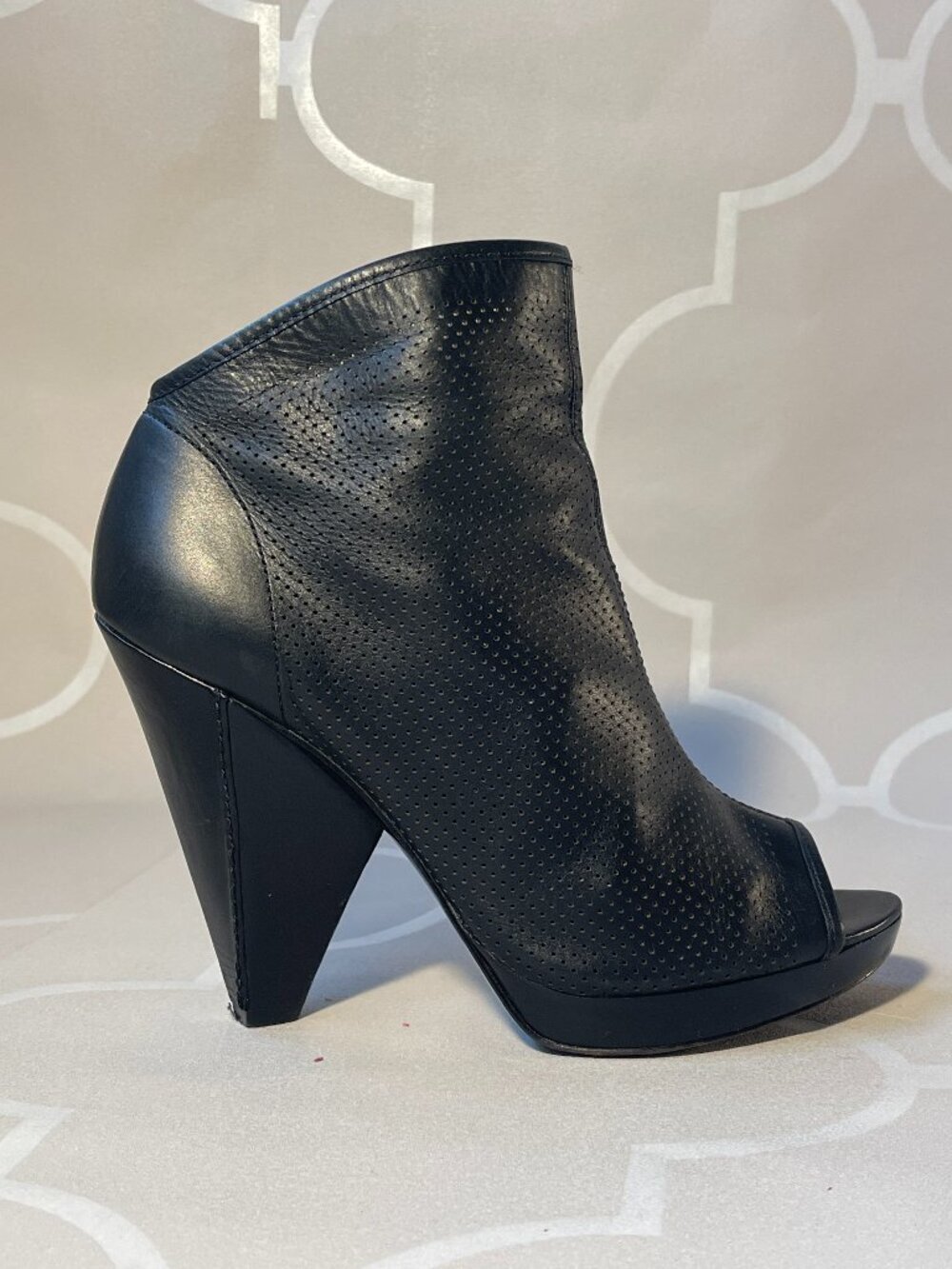 Belle by Sigerson Morrison Leather Open Toe Ankle Booties Designer Heels